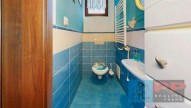 Rd-Radonice-Plachuta-Bathroom 3.jpg