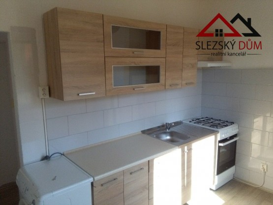 Slezský dům tel. 604 799 700