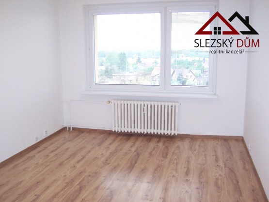 Tel.: 604 799 700 Slezský dům