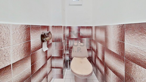 20-Nemocnicni-Bathroom